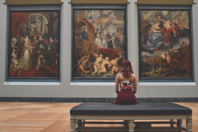 5 Fascinating Details about Art History